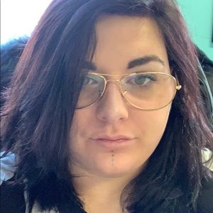 Meet your Posher, Joanna